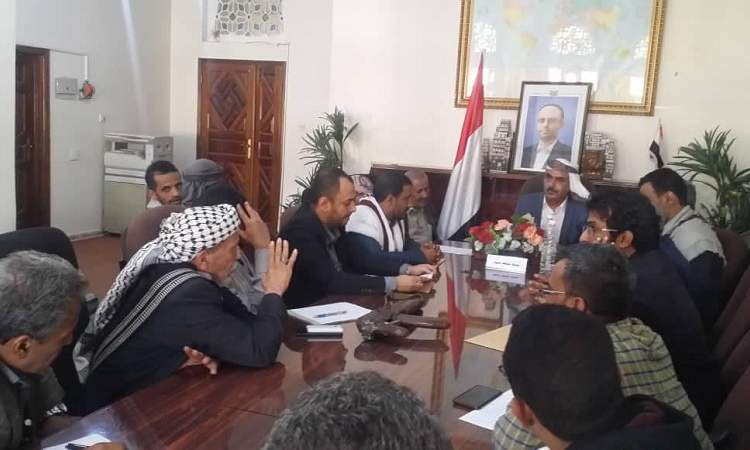 السلطة المحلية لمحافظة شبوة تدين  استهداف العدو الصهيوني للمنشآت المدنية في محافظة الحديدة