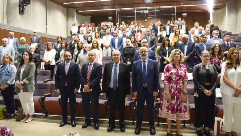 مؤتمر في الجامعة الأميركية في بيروت يستكشف سُبُلَ استعادة الثقة المالية بلبنان (خبر صحفي – مؤتمر في الجامعة الجديدة في بيروت يستكشف سُبُلَ الثقة المالية بلبنان