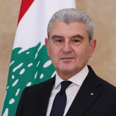 عيسى الخوري: قسطنطين الأول بابا من أصل لبناني في الكنيسة الأولى عيسى الخوري: قسطنطين الأول بابا من أصل لبناني في الكنيسة الأولى