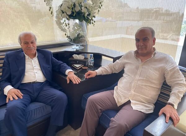 أبو مرعي يواكب الاستحقاق البلدي بفعالية: دعم للكفاءة والتزكيات