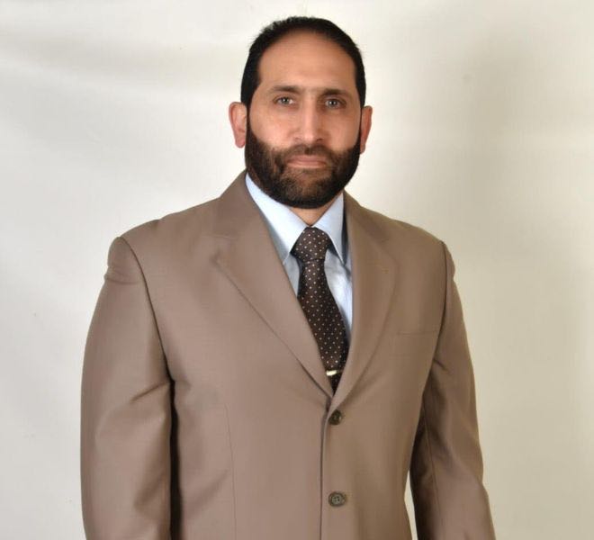 الدكتور فادي شامية يترشح لخدمة مدينة صيدا ويحمل سجلاً حافلاً في العمل الخيري والإعلامي والأكاديمي الدكتور فادي شامية يترشح لخدمة مدينة صيدا ويحمل سجلاً حافلاً في العمل الخيري والإعلامي والأكاديمي