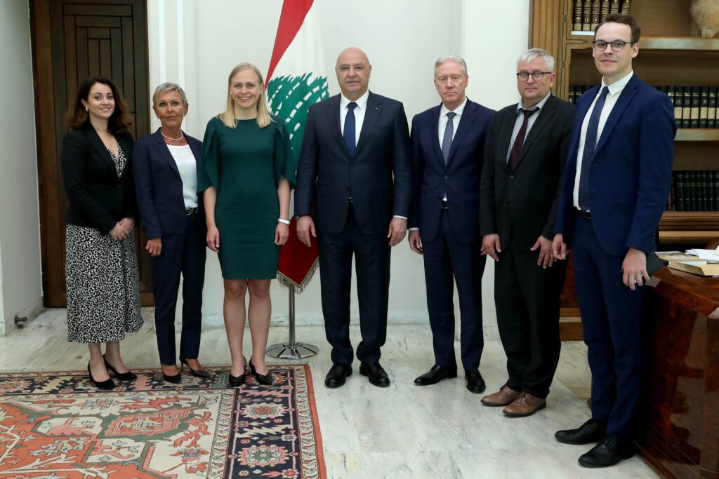 الرئيس عون استقبل وزيرة خارجية فنلندا الرئيس عون استقبل وزيرة خارجية فنلندا