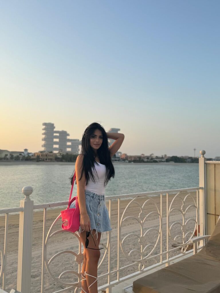 الفنانة السورية ابتسام منصور في عمل عربي جديد يتم تصويره في بيروت الفنانة السورية ابتسام منصور في عمل عربي جديد يتم تصويره في بيروت