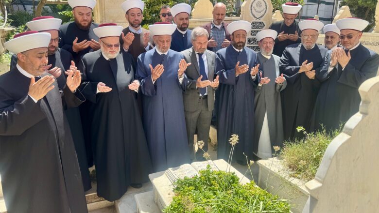 ذكرى لا تغيب: الشيخ حسن خالد ومسيرة الوطن
