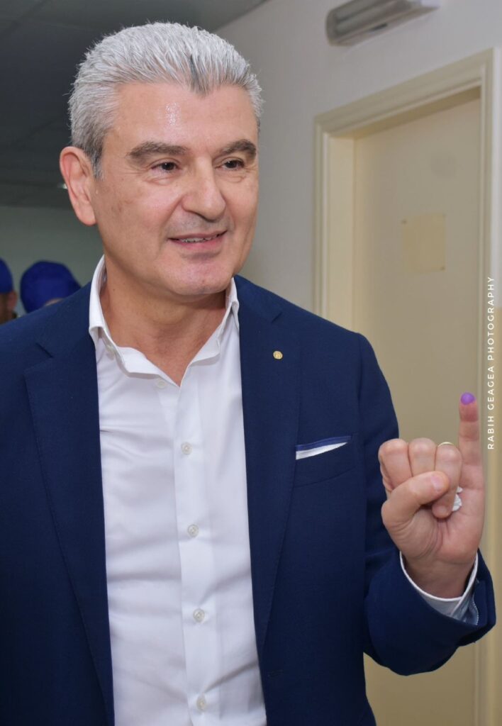عيسى الخوري لأبناء بشري: امنحوا ثقتكم للبلدية القوية من أجل الجمهورية القوية عيسى الخوري لأبناء بشري: امنحوا ثقتكم للبلدية القوية من أجل الجمهورية القوية