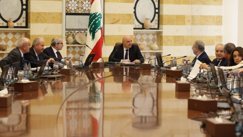 رئيس الجمهورية: حرية الاعلام يجب ان تكون عاملاً مساهماً في نهوض البلد وتقدمه  ولا تكون عاملاً سلبياً يعيده الى الوراء ويسيء الى العلاقات اللبنانية مع الخارج