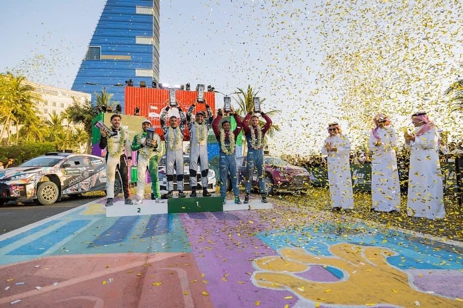 سيطرة العطية وكاريرا للفوز بـرالي السعودية بدعم من جميل لرياضة المحركات في جدة سيطرة العطية وكاريرا للفوز بـرالي السعودية بدعم من جميل لرياضة المحركات في جدة