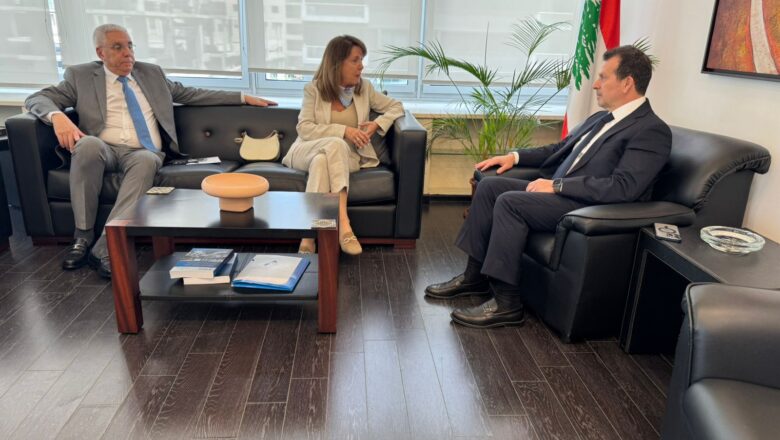 شحادة يستقبل عميدة كلية طب الأسنان في USJ.. ومؤتمر عن الـAI in Healthcare