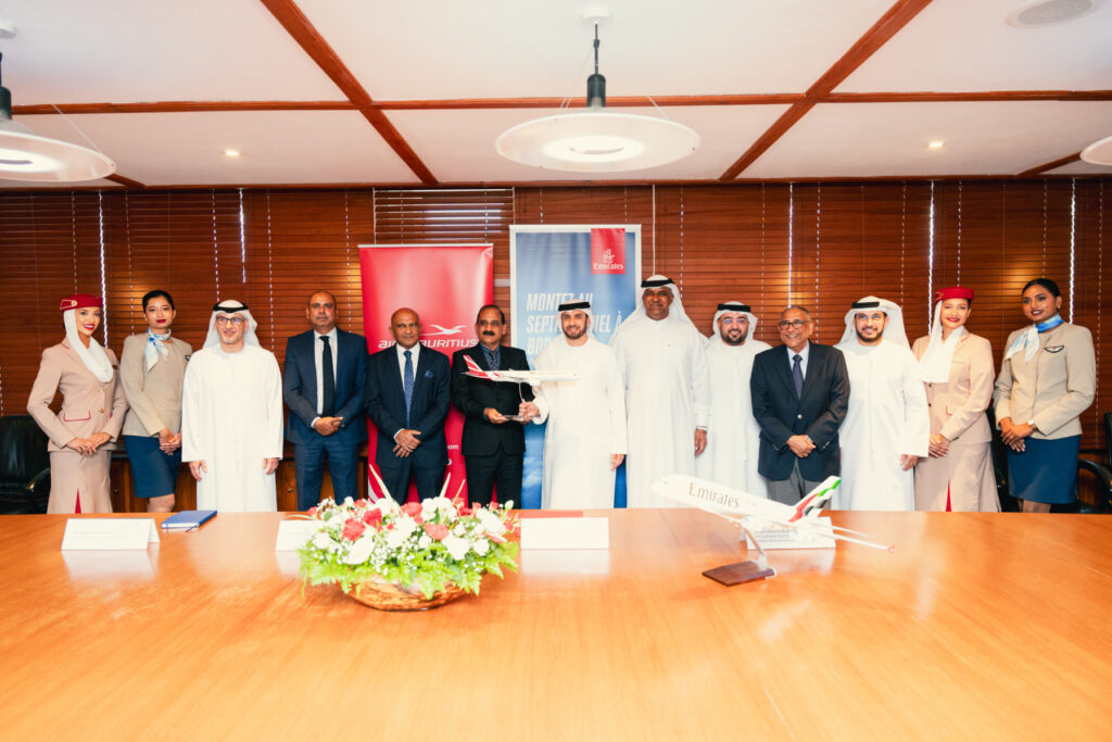 طيران الإمارات تجدّد شراكتها الاستراتيجية مع طيران موريشيوس
