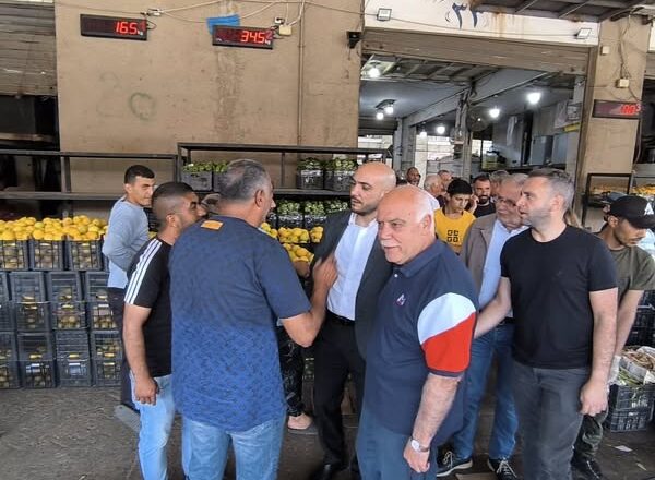 “لائحة ‘صيدا بدها ونحنا قدها’ برئاسة عمر مرجان تجول في حسبة صيدا”