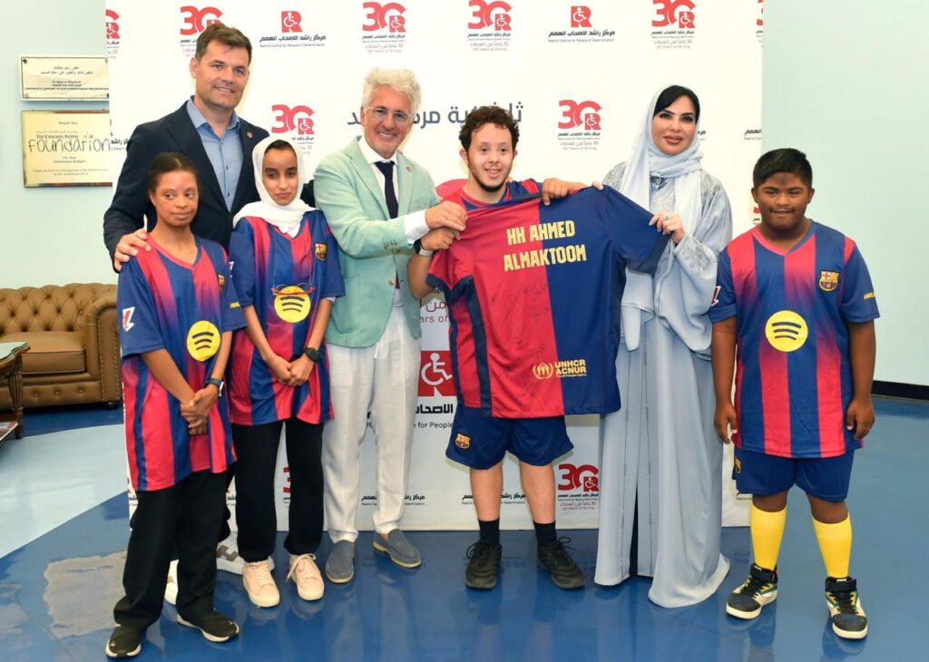 وفد رفيع من نادي برشلونة يزور مركز راشد لأصحاب الهمم ويشيد بخدماته المتميزة وفد رفيع من نادي برشلونة يزور مركز راشد لأصحاب الهمم ويشيد بخدماته المتميزة