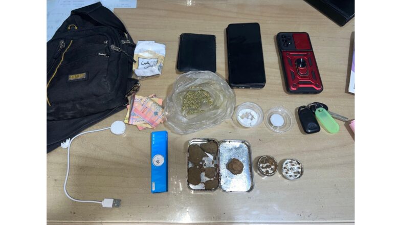 مفرزة استقصاء جبل لبنان توقف 4 أشخاص بجرم حيازة مخدرات