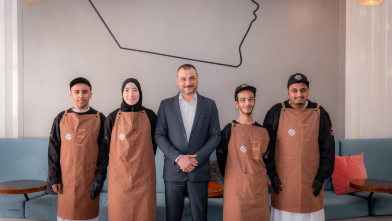 شركة الإمارات للسيارات توظف مواطنين إماراتيين من أصحاب الهمم عبر مبادرة “بي كافيه