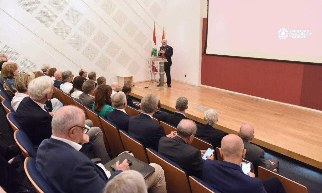 الجامعة الأميركية في بيروت تعلن مشروع تأسيس كلية علوم الحوسبة والبيانات الجامعة الأميركية في بيروت تعلن مشروع تأسيس كلية علوم الحوسبة والبيانات