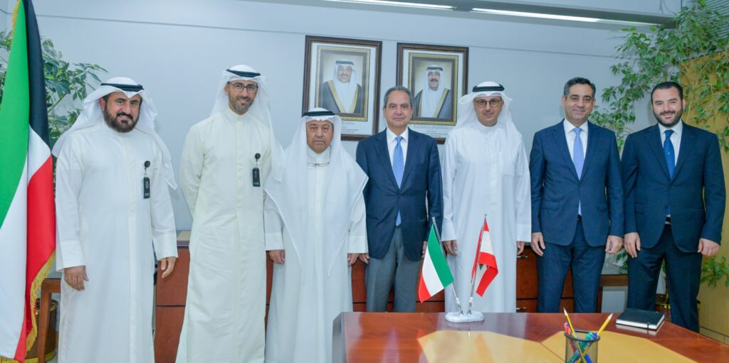 الصّدي يبحث في الكويت سبل الاستثمار في “الطاقة” بلبنان الصّدي يبحث في الكويت سبل الاستثمار في “الطاقة” بلبنان