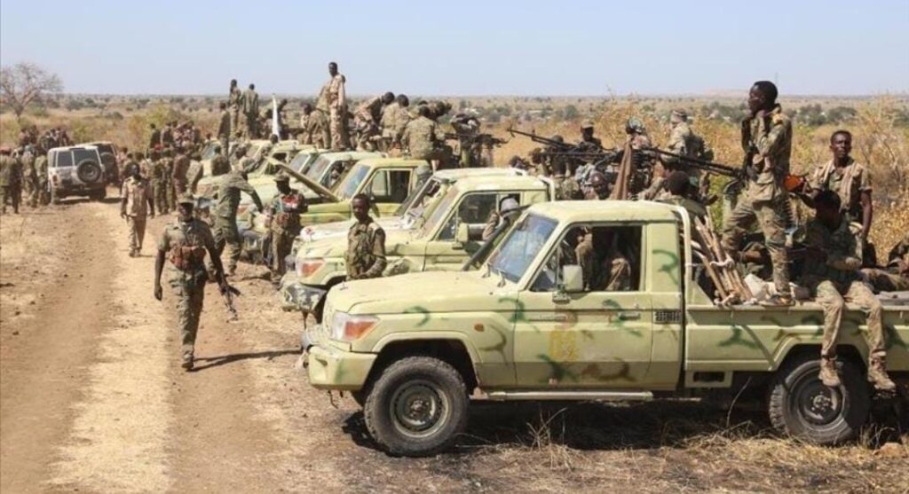 الفرقة 22 مشاة بابنوسة تُعلن تصديها لهجوم من قوات الدعم السريع وتكبيدها خسائر فادحة الفرقة 22 مشاة بابنوسة تُعلن تصديها لهجوم من قوات الدعم السريع وتكبيدها خسائر فادحة