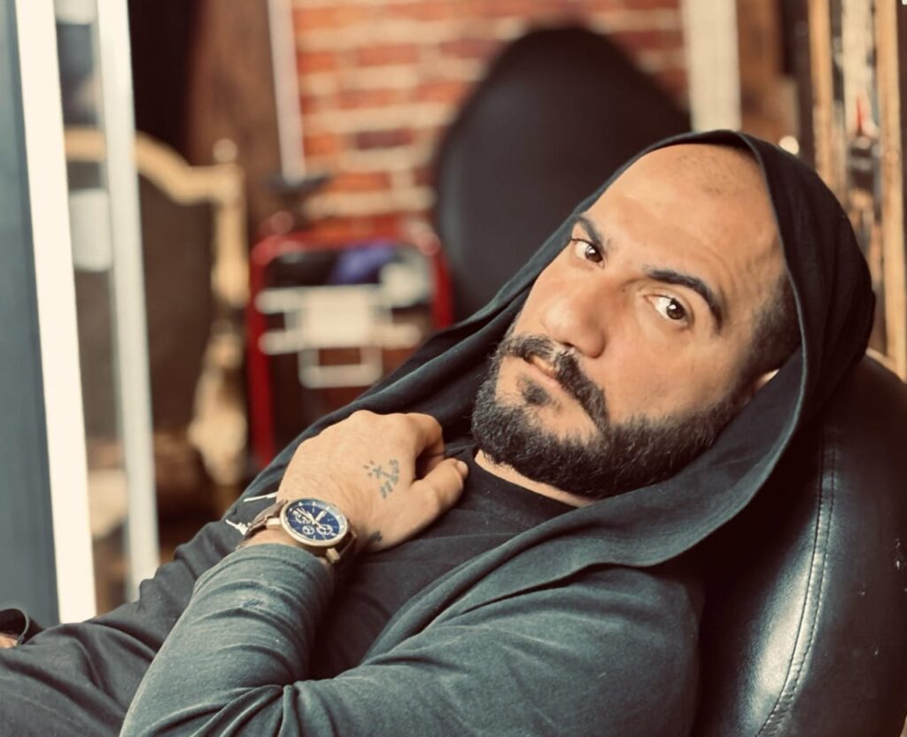 الفنان السوري ميشيل نادر مابين غرافيك ديزاين وعالم التمثيل