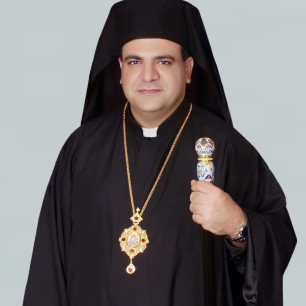 المطران إبراهيم يهنئ بحلول عيد الأضحى : فليستلهم الجميع من معاني العيد