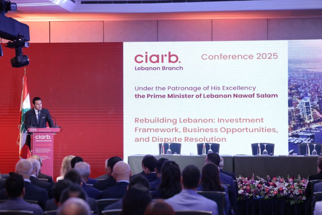 المعهد الملكي للمحكمين ciarb إفتتح مؤتمر إعادة بناء لبنان:أطر الاستثمار،آفآق الاعمال وحل النزاعات” في فينيسيا المعهد الملكي للمحكمين ciarb إفتتح مؤتمر إعادة بناء لبنان:أطر الاستثمار،آفآق الاعمال وحل النزاعات” في فينيسيا