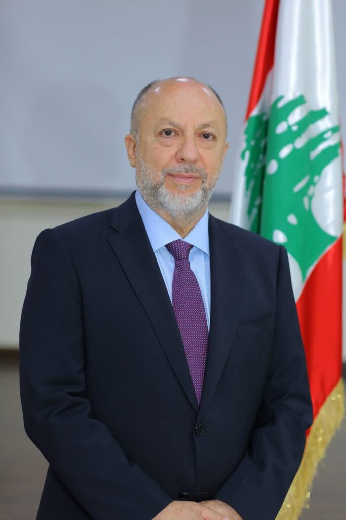 انتخاب المهندس رئيف جورج يونان رئيساً بالتزكية لبلدية مغدوشة وانطوان شفيق الناشف نائباً له انتخاب المهندس رئيف جورج يونان رئيساً بالتزكية لبلدية مغدوشة وانطوان شفيق الناشف نائباً له