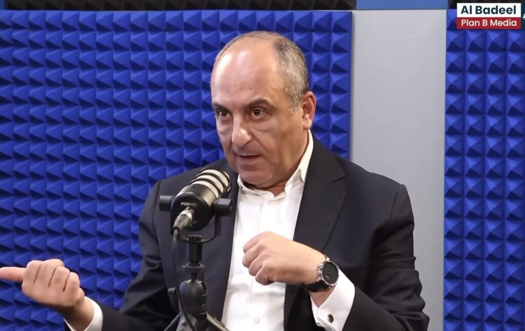 بو عاصي: “كرافات” برّي مكلّفتنا قد سلاح “الحزب” بو عاصي: “كرافات” برّي مكلّفتنا قد سلاح “الحزب”