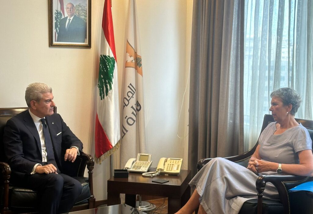 عيسى الخوري بحث مع السفيرة ويشلت التعاون بين لبنان وسويسرا عيسى الخوري بحث مع السفيرة ويشلت التعاون بين لبنان وسويسرا