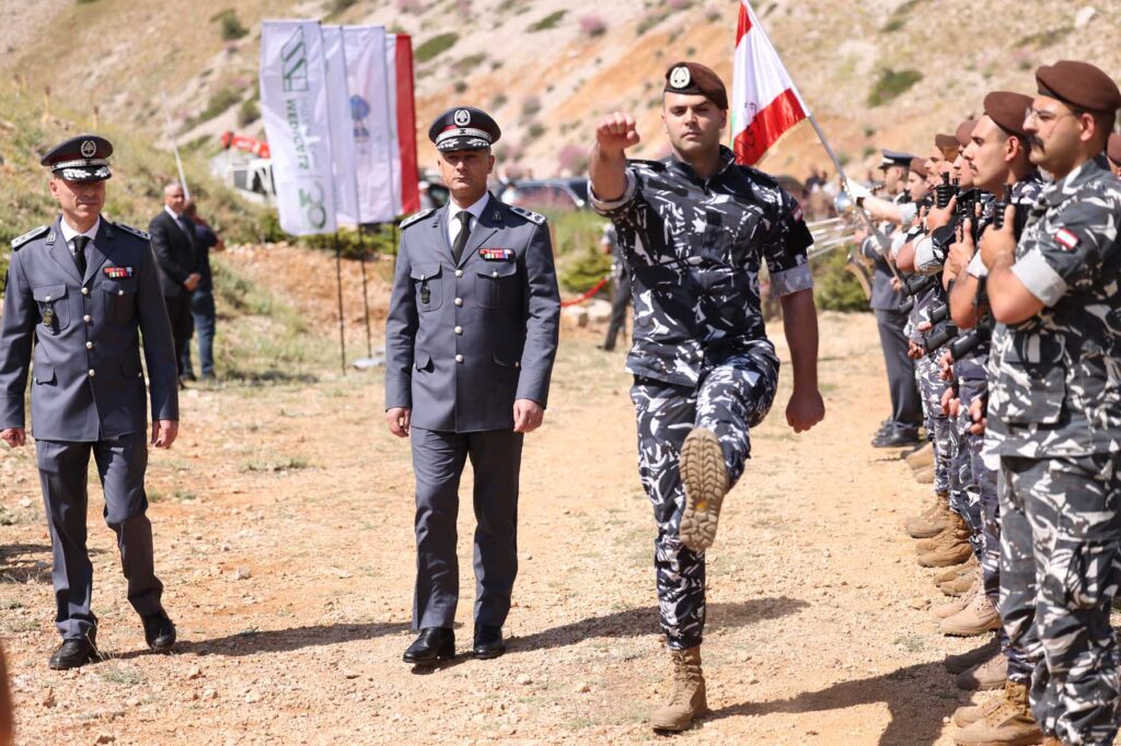 قوى الأمن أحيت عيدها الرابع والستّين بعد المائة بافتتاح “غابة شهداء قوى الأمن الدّاخلي” في محميّة أرز الشّوف. قوى الأمن أحيت عيدها الرابع والستّين بعد المائة بافتتاح “غابة شهداء قوى الأمن الدّاخلي” في محميّة أرز الشّوف.