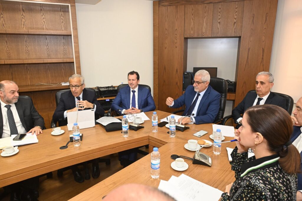 شحادة: ملتزمون بمهامنا ومشروع قانون إقرار وزارة الدولة على مجلس الوزراء قريباً شحادة: ملتزمون بمهامنا ومشروع قانون إقرار وزارة الدولة على مجلس الوزراء قريباً