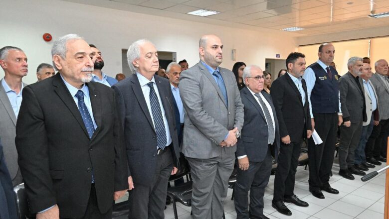 وزير الصحة خلال ازاحة الستارة عن معدات طبية مقدمة من روتاري لغرفة طوارئ مستشفى كسروان: الصحة مسؤولية جماعية